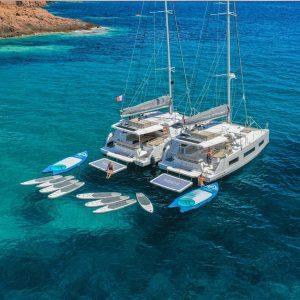 Excursion privée en catamaran – MATIN (4h) - Formule DUO